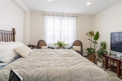 Welcome to this bright and spacious 2 bedrooms unit in Porte on Liberty National in New Jersey - for sale on GolfHomes.com, golf home, golf lot