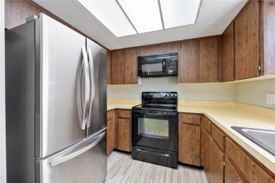 Beautiful Condo in Highly Desired Carrollwood Golf Community
 on Carrollwood Country Club in Florida - for sale on GolfHomes.com, golf home, golf lot