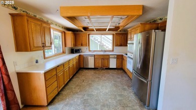 Looking for acreage? Willing to put in a little sweat equity? on Circle Bar Golf Club in Oregon - for sale on GolfHomes.com, golf home, golf lot