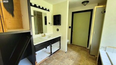 Looking for acreage? Willing to put in a little sweat equity? on Circle Bar Golf Club in Oregon - for sale on GolfHomes.com, golf home, golf lot