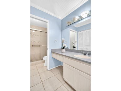 Welcome to this beautifully updated villa in Palm Harbor's on Highland Lakes Executive Golf Course in Florida - for sale on GolfHomes.com, golf home, golf lot