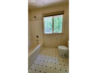 Looking for acreage? Willing to put in a little sweat equity? on Circle Bar Golf Club in Oregon - for sale on GolfHomes.com, golf home, golf lot