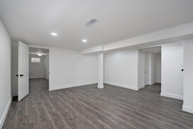 Beautifully renovated and perfectly located near Horton Smith on Horton Smith Golf Course in Missouri - for sale on GolfHomes.com, golf home, golf lot