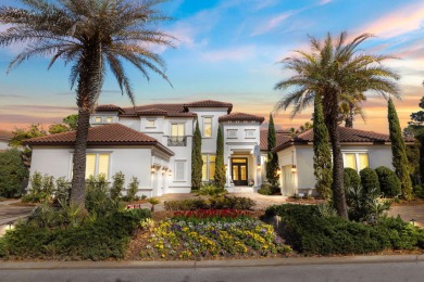 Live the resort life without ever leaving your front door! This on Sandestin Golf and Beach Resort - Raven in Florida - for sale on GolfHomes.com, golf home, golf lot