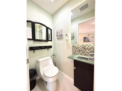 First-time homebuyers? Retired? Eager to downsize? This on Summerfield Crossing Golf Club in Florida - for sale on GolfHomes.com, golf home, golf lot