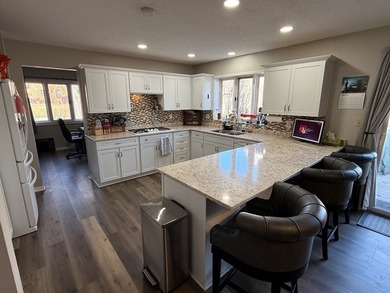 Nestled at the Country Club in Fort Dodge, this beautifully on Fort Dodge Country Club in Iowa - for sale on GolfHomes.com, golf home, golf lot