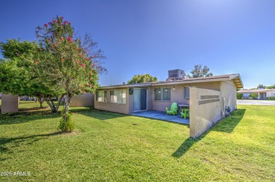 Welcome to your Ideal Retreat in this Charming 2 bedroom, 2 on Sun City South Golf Course in Arizona - for sale on GolfHomes.com, golf home, golf lot