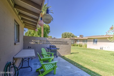 Welcome to your Ideal Retreat in this Charming 2 bedroom, 2 on Sun City South Golf Course in Arizona - for sale on GolfHomes.com, golf home, golf lot