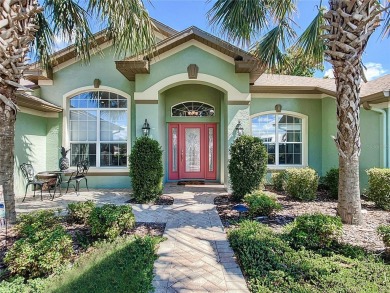 Absolutely gorgeous 3/2 pool home with a bonus room located on LakeSide Country Club in Florida - for sale on GolfHomes.com, golf home, golf lot