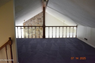 LAKE TANI GOLF COURSE HOME.  Over 1800 square feet of living on Lake Tansi Village Country Club in Tennessee - for sale on GolfHomes.com, golf home, golf lot