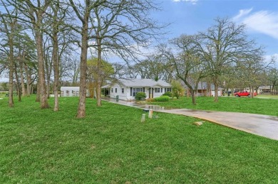 ocation Location Location! You have so many possibilities with on Lake Kiowa Golf Course in Texas - for sale on GolfHomes.com, golf home, golf lot