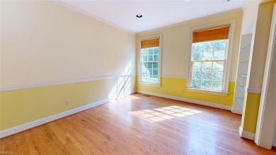 Charming golf-front 1-level townhouse in The Links at Ford's on Fords Colony Country Club in Virginia - for sale on GolfHomes.com, golf home, golf lot