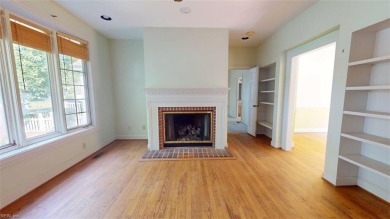 Charming golf-front 1-level townhouse in The Links at Ford's on Fords Colony Country Club in Virginia - for sale on GolfHomes.com, golf home, golf lot