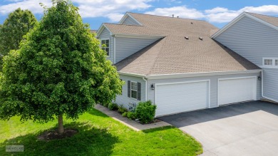 This beauty is calling you home! RARE 3 BEDROOM second floor on Fox Bend Golf Course in Illinois - for sale on GolfHomes.com, golf home, golf lot