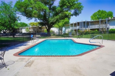 This recently renovated lake side 4bd 3bth condo is the perfect on The Club At Runaway Bay in Texas - for sale on GolfHomes.com, golf home, golf lot