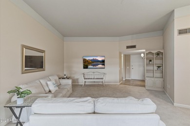 Carefree Sun City Living in Phase 2! Move right in and enjoy on Sun City Lakes West and East in Arizona - for sale on GolfHomes.com, golf home, golf lot