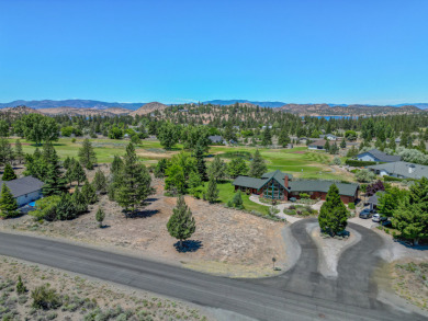 17th Tee Golf Course Home with unobstructed Mt Shasta View! on Lake Shastina Golf Course in California - for sale on GolfHomes.com, golf home, golf lot