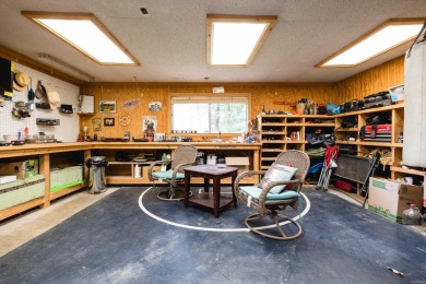 This mid-century, single-level home sits on a spacious half acre on Maumelle Golf and Country Club in Arkansas - for sale on GolfHomes.com, golf home, golf lot