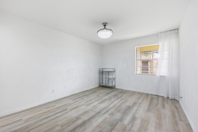 Welcome to 618 Normandy M - a beautifully renovated 2nd-floor on Kings Point Golf -Flanders Way in Florida - for sale on GolfHomes.com, golf home, golf lot