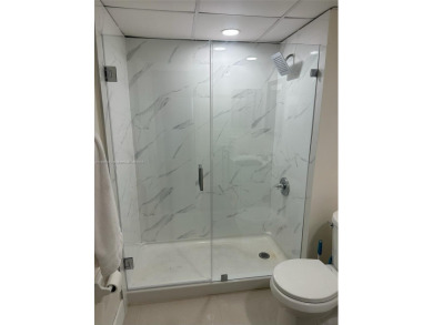 Upgraded 2 Bed 2 Bath condo with Open floor plan, stainless on  in Florida - for sale on GolfHomes.com, golf home, golf lot