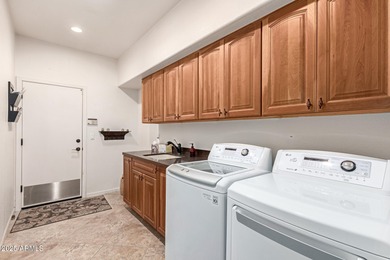 Beautiful updated 4 BR, 3 BA Galleria model in gated Oakwood on Oakwood Golf Club  in Arizona - for sale on GolfHomes.com, golf home, golf lot