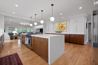 Welcome home to 901 Sterling Avenue, perfectly nestled on a on Chattanooga Golf and Country Club in Tennessee - for sale on GolfHomes.com, golf home, golf lot