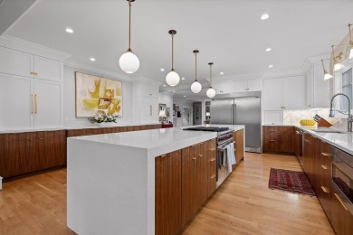 Welcome home to 901 Sterling Avenue, perfectly nestled on a on Chattanooga Golf and Country Club in Tennessee - for sale on GolfHomes.com, golf home, golf lot
