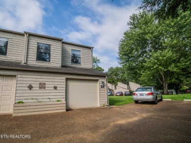 Great Farragut condo in the middle of it all (and Fox Den Golf on Fox Den Country Club in Tennessee - for sale on GolfHomes.com, golf home, golf lot