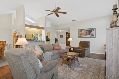 This 3 bedroom, 2 bath, 2 garage home in Oakleaf Villas has on Sugarmill Woods Golf and Country Club in Florida - for sale on GolfHomes.com, golf home, golf lot