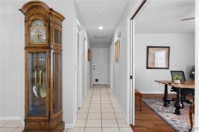 This 3 bedroom, 2 bath, 2 garage home in Oakleaf Villas has on Sugarmill Woods Golf and Country Club in Florida - for sale on GolfHomes.com, golf home, golf lot