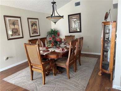 This 3 bedroom, 2 bath, 2 garage home in Oakleaf Villas has on Sugarmill Woods Golf and Country Club in Florida - for sale on GolfHomes.com, golf home, golf lot