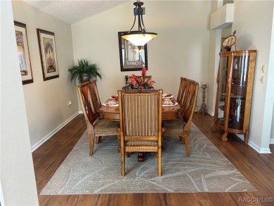 This 3 bedroom, 2 bath, 2 garage home in Oakleaf Villas has on Sugarmill Woods Golf and Country Club in Florida - for sale on GolfHomes.com, golf home, golf lot