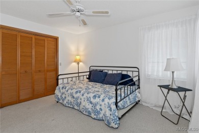 This 3 bedroom, 2 bath, 2 garage home in Oakleaf Villas has on Sugarmill Woods Golf and Country Club in Florida - for sale on GolfHomes.com, golf home, golf lot