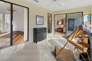 This 3 bedroom, 2 bath, 2 garage home in Oakleaf Villas has on Sugarmill Woods Golf and Country Club in Florida - for sale on GolfHomes.com, golf home, golf lot
