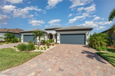 Beautiful, better than new construction, Pulte Ellenwood Villa on River Hall Country Club in Florida - for sale on GolfHomes.com, golf home, golf lot