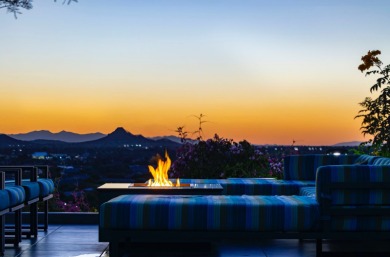 Rarely available West Facing 8th Floor 1-bedroom with on Kierland Golf Club in Arizona - for sale on GolfHomes.com, golf home, golf lot