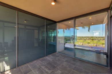 Rarely available West Facing 8th Floor 1-bedroom with on Kierland Golf Club in Arizona - for sale on GolfHomes.com, golf home, golf lot