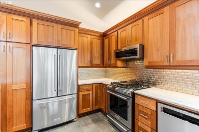 Just in time for summer!  Enjoy the carefree living lifestyle on Persimmon Country Club in Oregon - for sale on GolfHomes.com, golf home, golf lot
