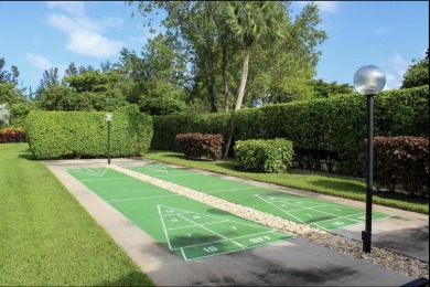 Welcome to 3520 Oaks Way Unit 1004 - a beautifully maintained on Palm-Aire Country Club and Resort - The Oaks in Florida - for sale on GolfHomes.com, golf home, golf lot