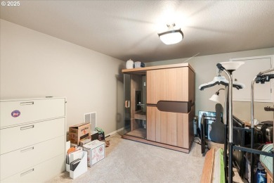 Just in time for summer!  Enjoy the carefree living lifestyle on Persimmon Country Club in Oregon - for sale on GolfHomes.com, golf home, golf lot