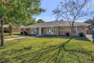 Motivated Seller! This beautifully renovated 4-bedroom, 3-bath on The Country Place in Texas - for sale on GolfHomes.com, golf home, golf lot