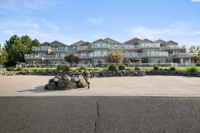 MLS# 287131 Waterfront Living: Where Lifestyle Meets Luxury on Columbia Point Golf Course in Washington - for sale on GolfHomes.com, golf home, golf lot