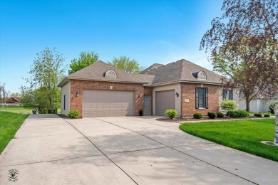 Here's your opportunity to own a Beautiful Custom Built 4 on Cardinal Creek Golf Course in Illinois - for sale on GolfHomes.com, golf home, golf lot