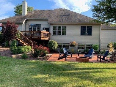 Here's your opportunity to own a Beautiful Custom Built 4 on Cardinal Creek Golf Course in Illinois - for sale on GolfHomes.com, golf home, golf lot