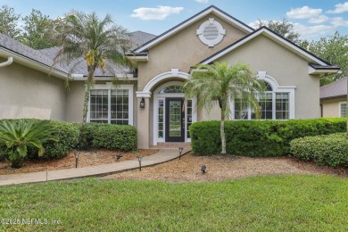 Light & bright home in the central section of Eagle Harbor on Eagle Harbor Golf Club in Florida - for sale on GolfHomes.com, golf home, golf lot