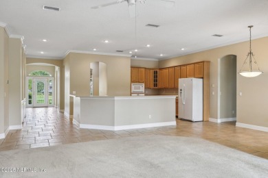 Light & bright home in the central section of Eagle Harbor on Eagle Harbor Golf Club in Florida - for sale on GolfHomes.com, golf home, golf lot