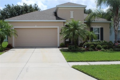 Charming 4-Bedroom Home on the 17th Hole in Arlington Ridge - on Arlington Ridge Golf Club in Florida - for sale on GolfHomes.com, golf home, golf lot
