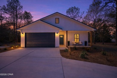 Seller offering $7,000 flex cash! New construction in Sunny on Sunny Hills Golf and Country Club in Florida - for sale on GolfHomes.com, golf home, golf lot