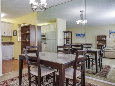 Turn-key 1BR/1.5BA in Vista Royale, Vero's most active 55+ on The American Golf Club in Florida - for sale on GolfHomes.com, golf home, golf lot