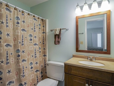 Turn-key 1BR/1.5BA in Vista Royale, Vero's most active 55+ on The American Golf Club in Florida - for sale on GolfHomes.com, golf home, golf lot